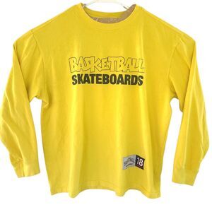 Basketball SkateBoards Mens Sweatshirt Tee Shirt Sz LG Yellow Long Sleeve EUC